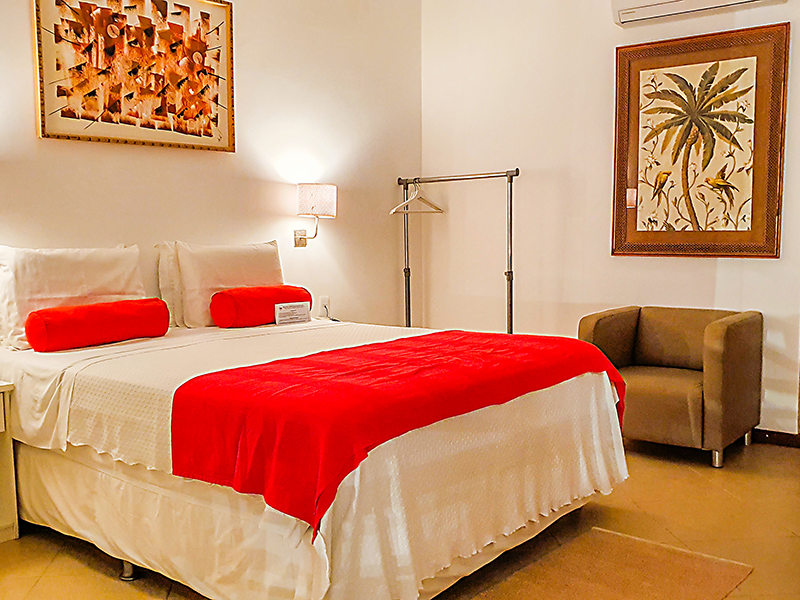 5 - charme pousada - suite luxo com jacuzzi (35)